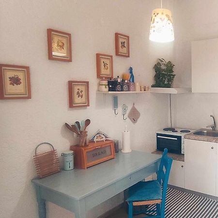 Apple Apartment Куцунари Екстериор снимка